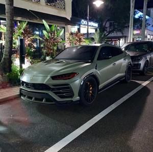 Meet your Posher, Razvan